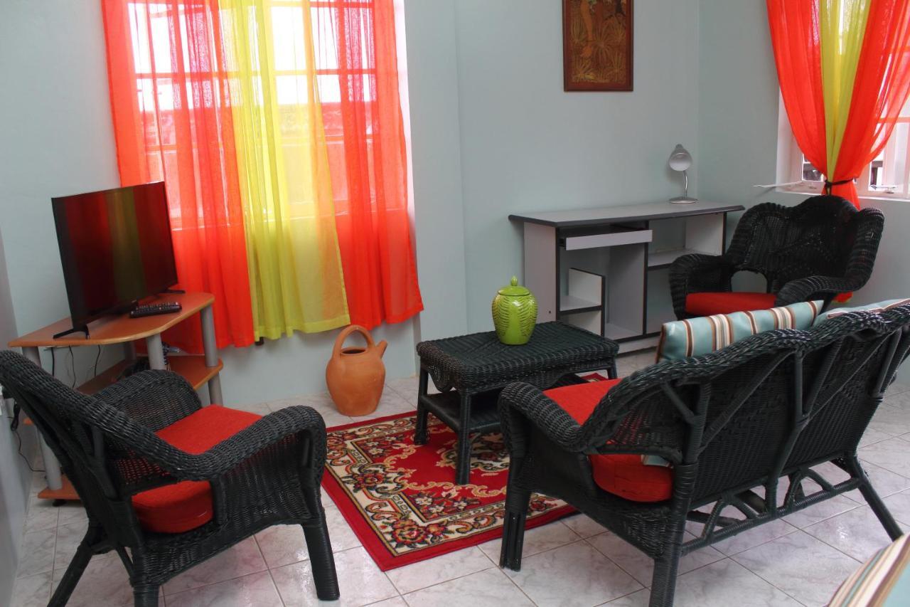 The Answin Apartment โรโซ ภายนอก รูปภาพ