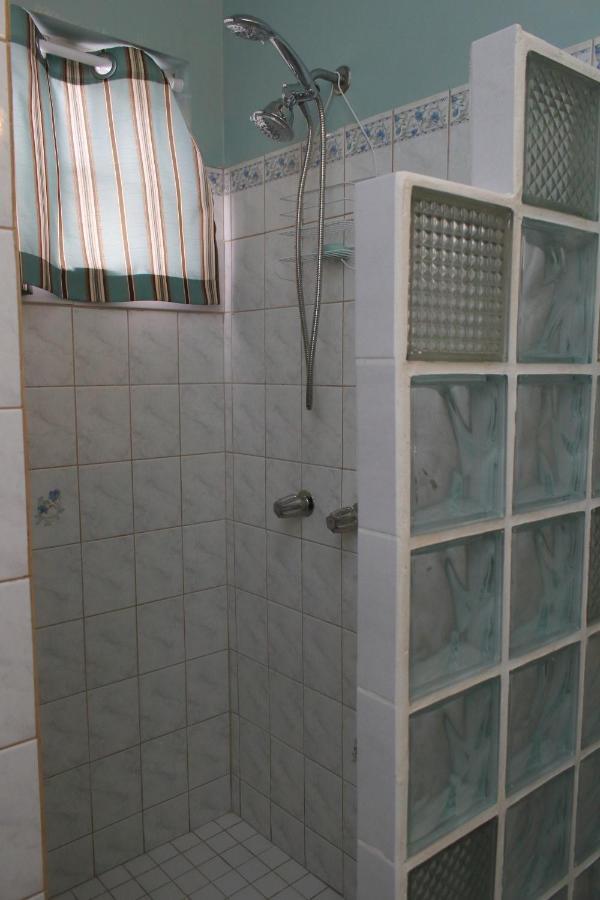 The Answin Apartment โรโซ ภายนอก รูปภาพ